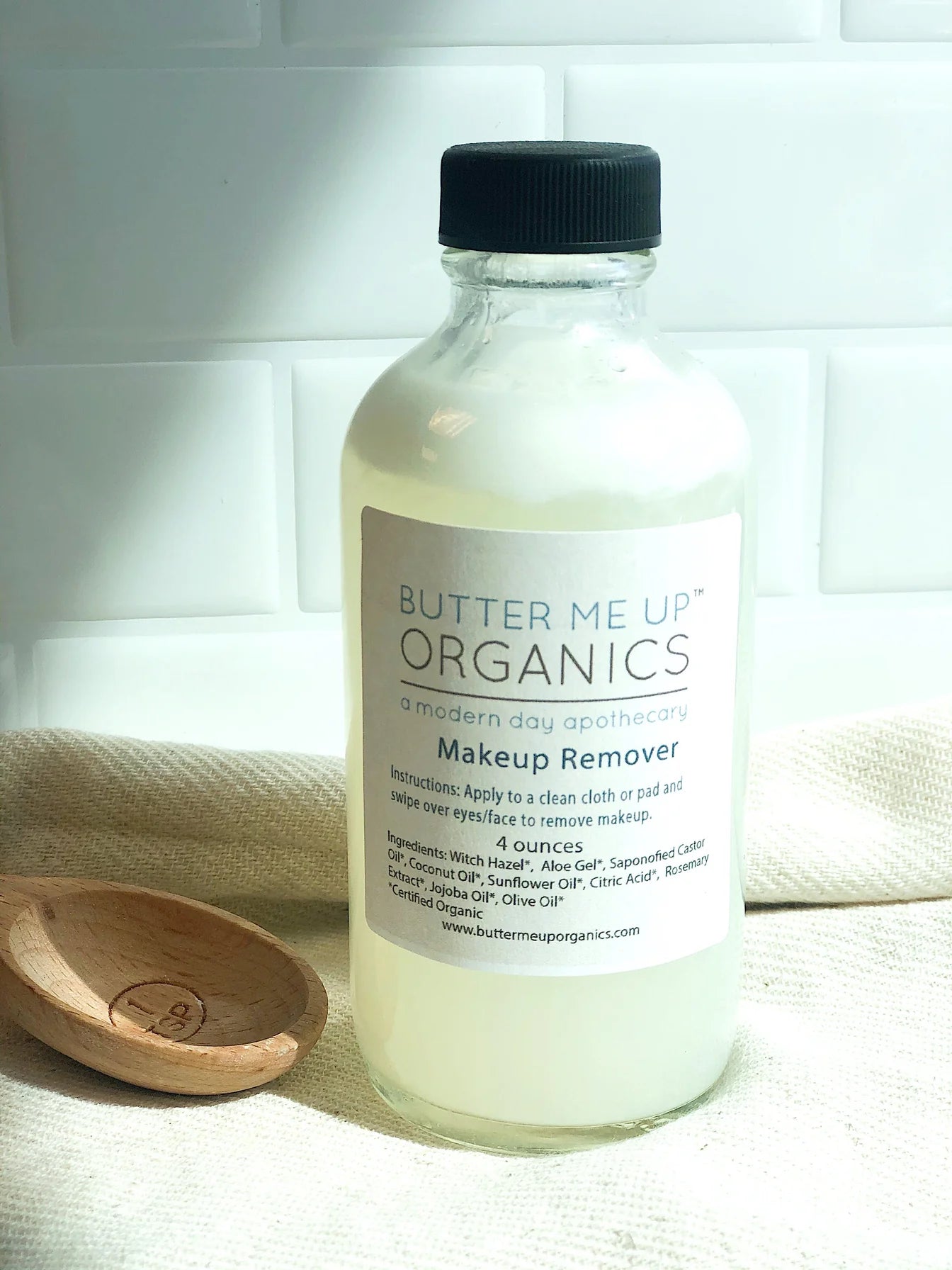 BO Organic Makeup Remover