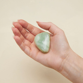 GEO Natural Palm Stone: Xiuyan Jade